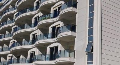 Becici 200 m od mora, Privatunterkunft im Ort Bečići, Montenegro